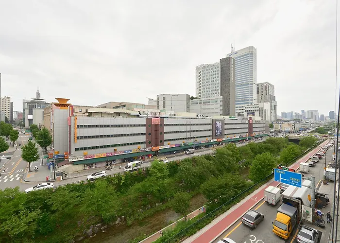 #ddp #dongdaemun #historyculturepark #dongmyo #jongno #gwangjangmarket #gyeongbokgungpalace #namsan #euljiro #noelevator Seoul